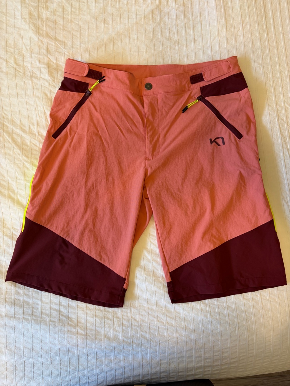 KARI TRAA- Sanne Hiking Shorts, size large